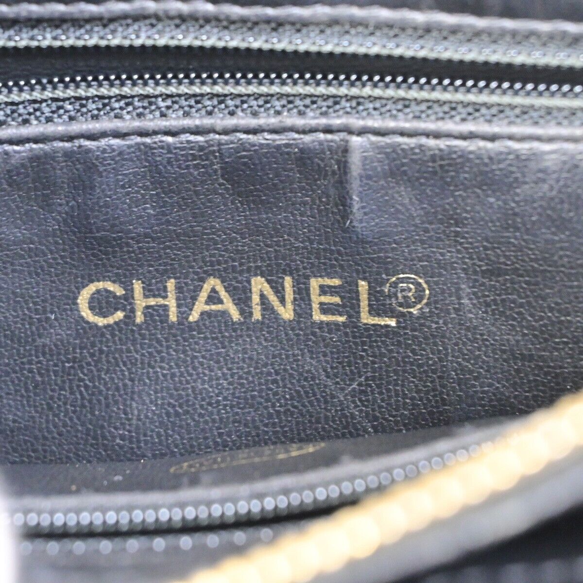 CHANEL CC Logo Chain Shoulder Bag Caviar Skin Leather Black GHW Italy 690RF155