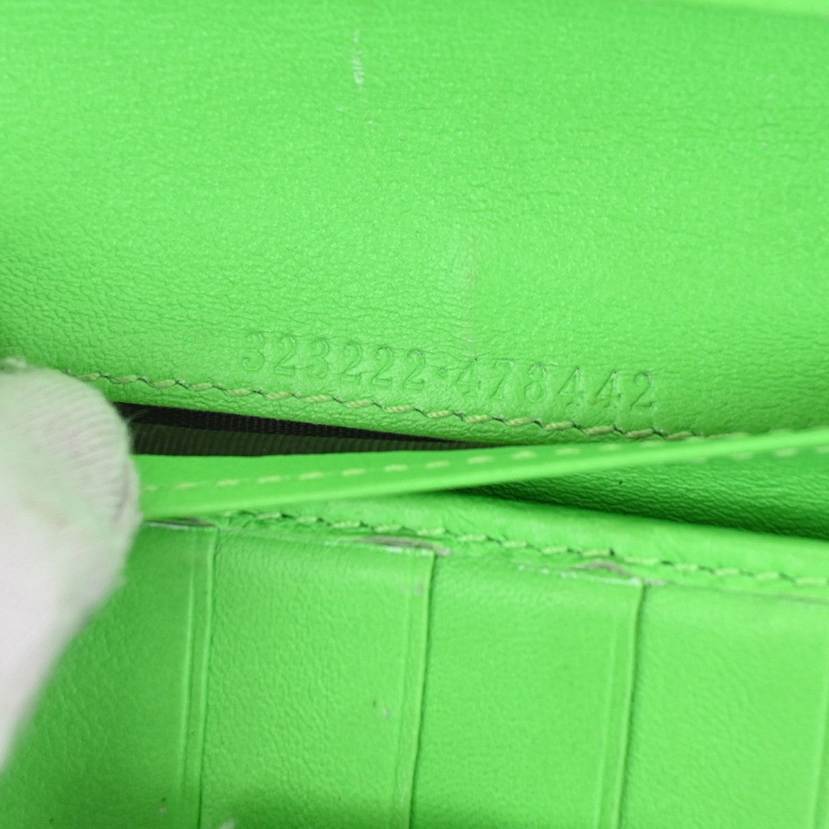GUCCI GG heart Bifold Long Wallet Supreme Leather Green Beige GHW 01KC911
