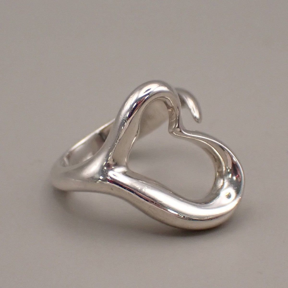Tiffany & Co. Logo Open Heart Ring US #6 Silver 925 Elsa Peretti 09YH738