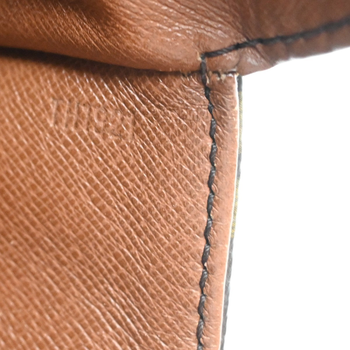 LOUIS VUITTON Saint Cloud GM Shoulder Bag Monogram Leather Brown M51242 34SA130