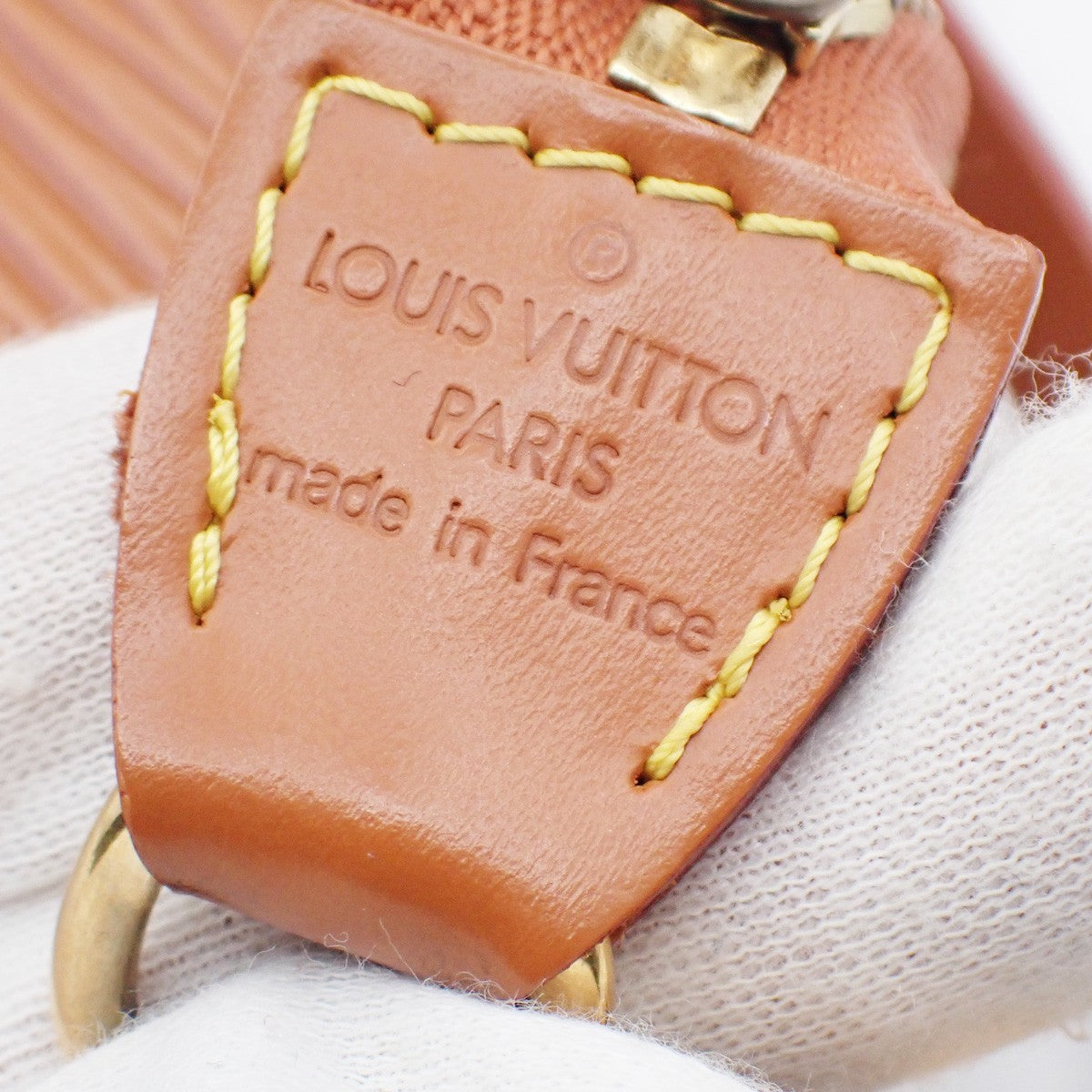 LOUIS VUITTON LV Pochette Accessoires Hand Bag Epi Leather Brown M52943 34RL832