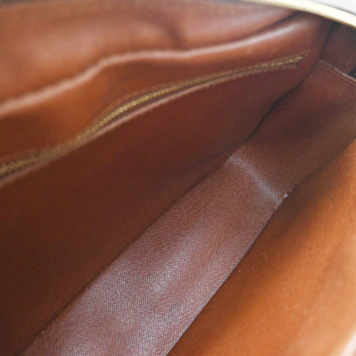 LOUIS VUITTON Nile Crossbody Shoulder Bag Monogram Leather Brown M45244 88CA925