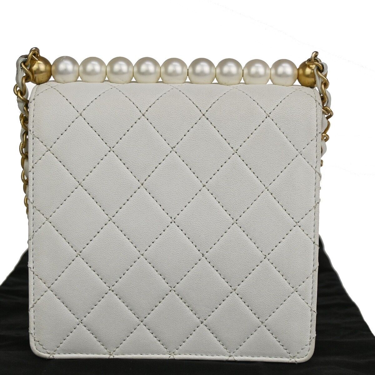 CHANEL CC Mini Matelasse Imitation Pearl Chain Shoulder Bag Leather WE 870RJ439