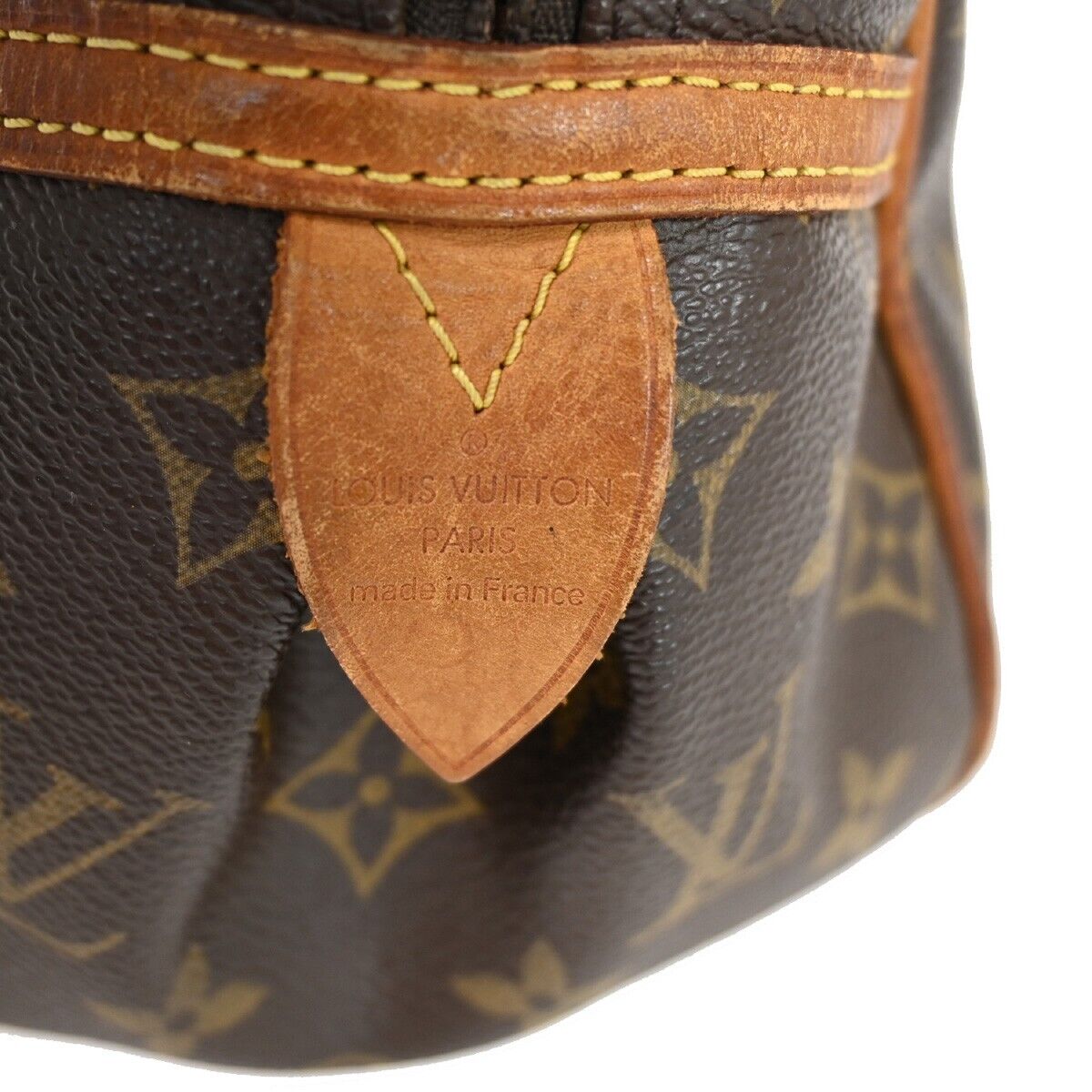 LOUIS VUITTON Montorgueil PM Shoulder Bag Monogram Leather Brown M95565 34YD106