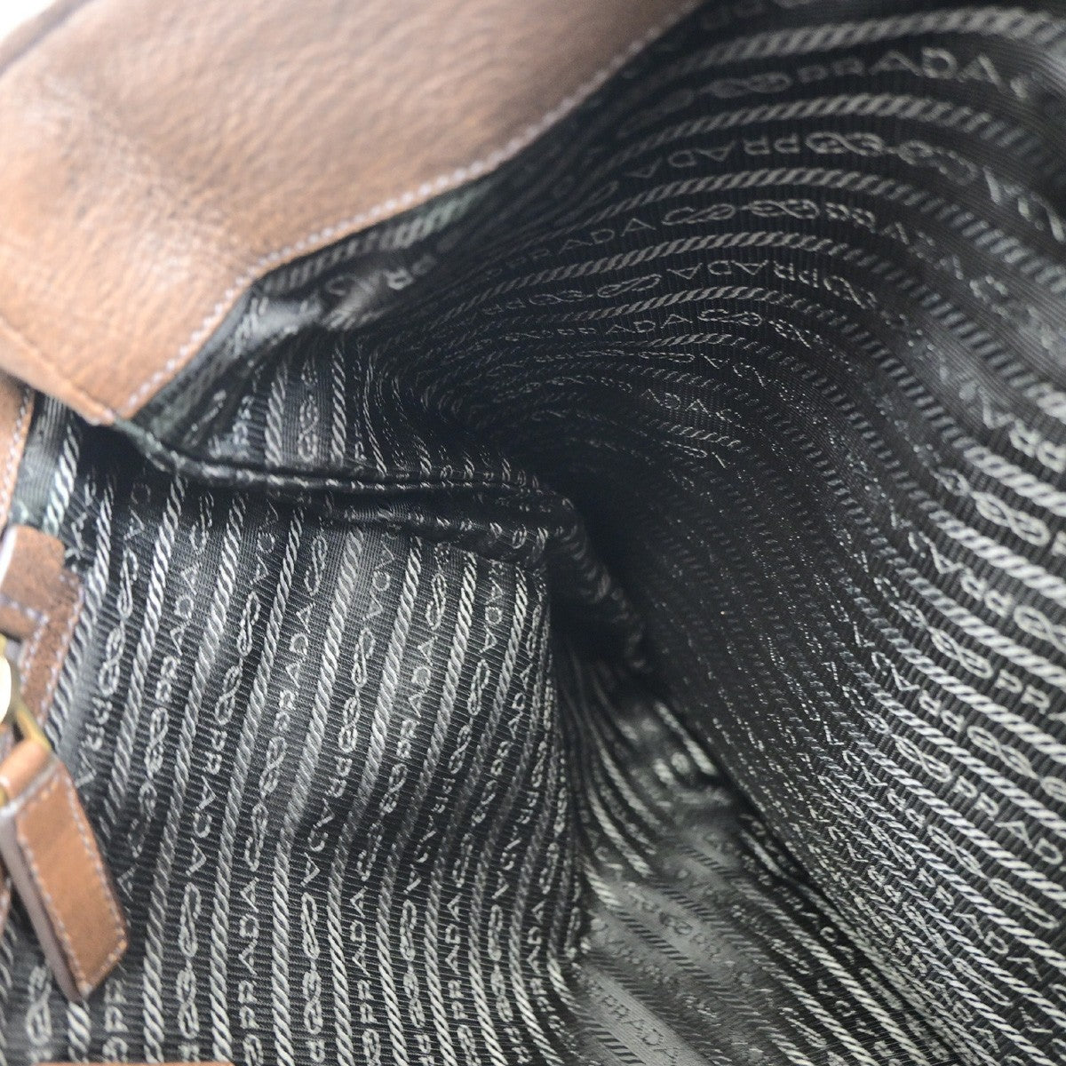 PRADA Logo Crossbody Messenger Shoulder Bag Leather Brown GHW Italy 87KD156