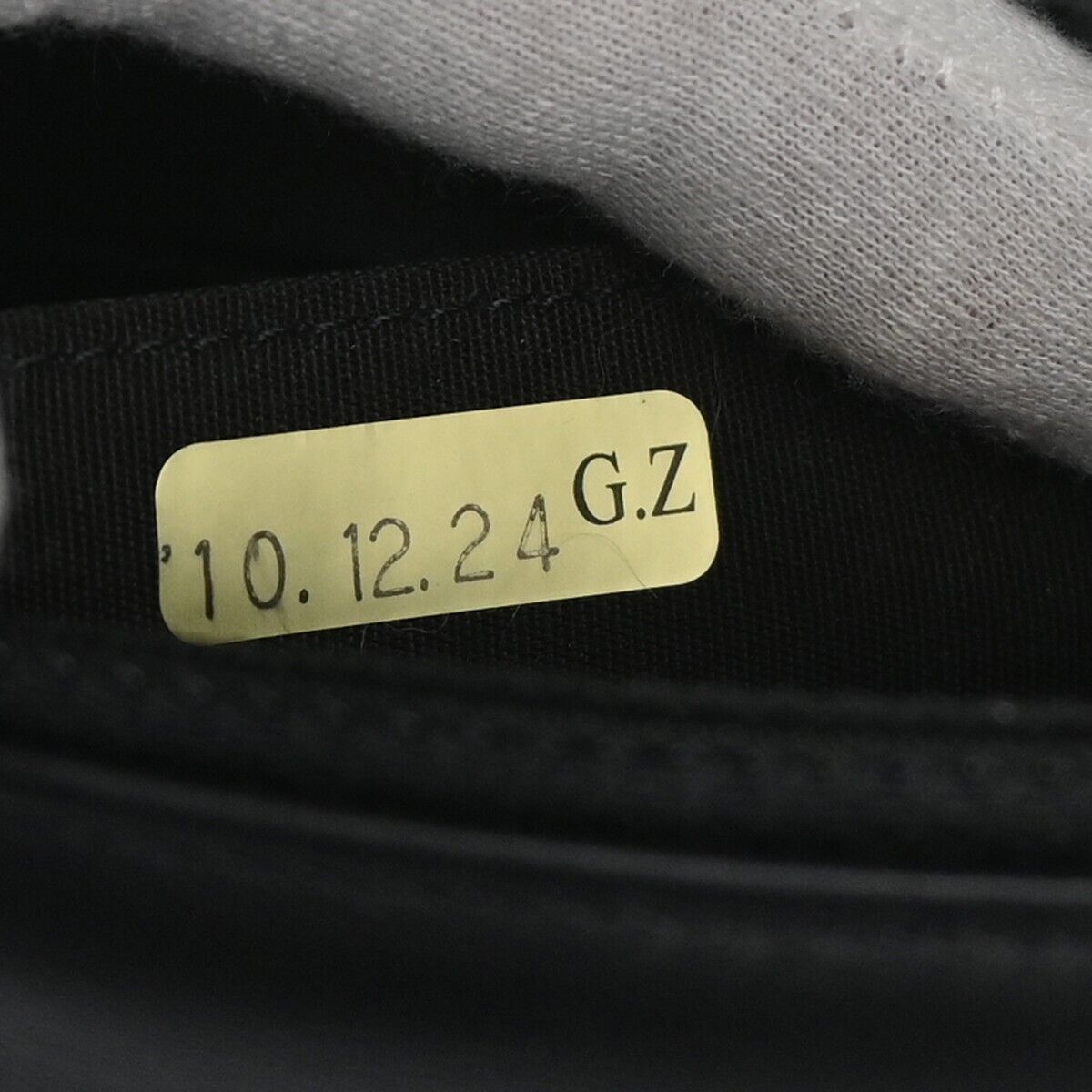 CHANEL CC Logo Mini Chain Wallet Shoulder Bag Patent Leather Black SHW 683RH866