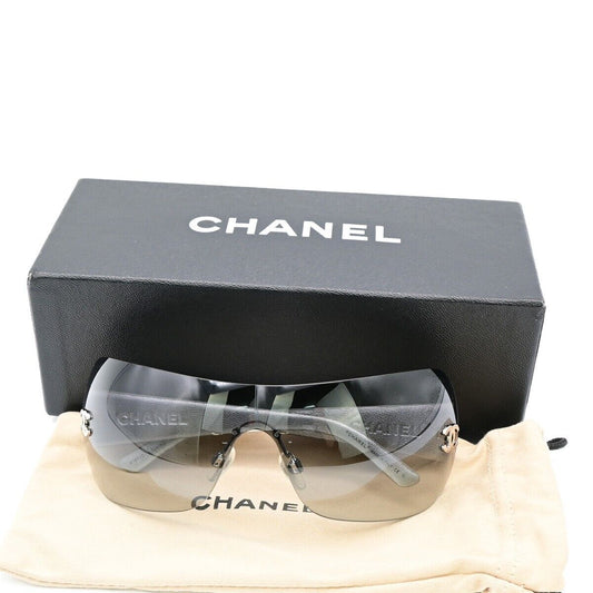 CHANEL CC Logo Matelasse Sunglasses Eye Wear 4157-Q Leather Silver 66YE628