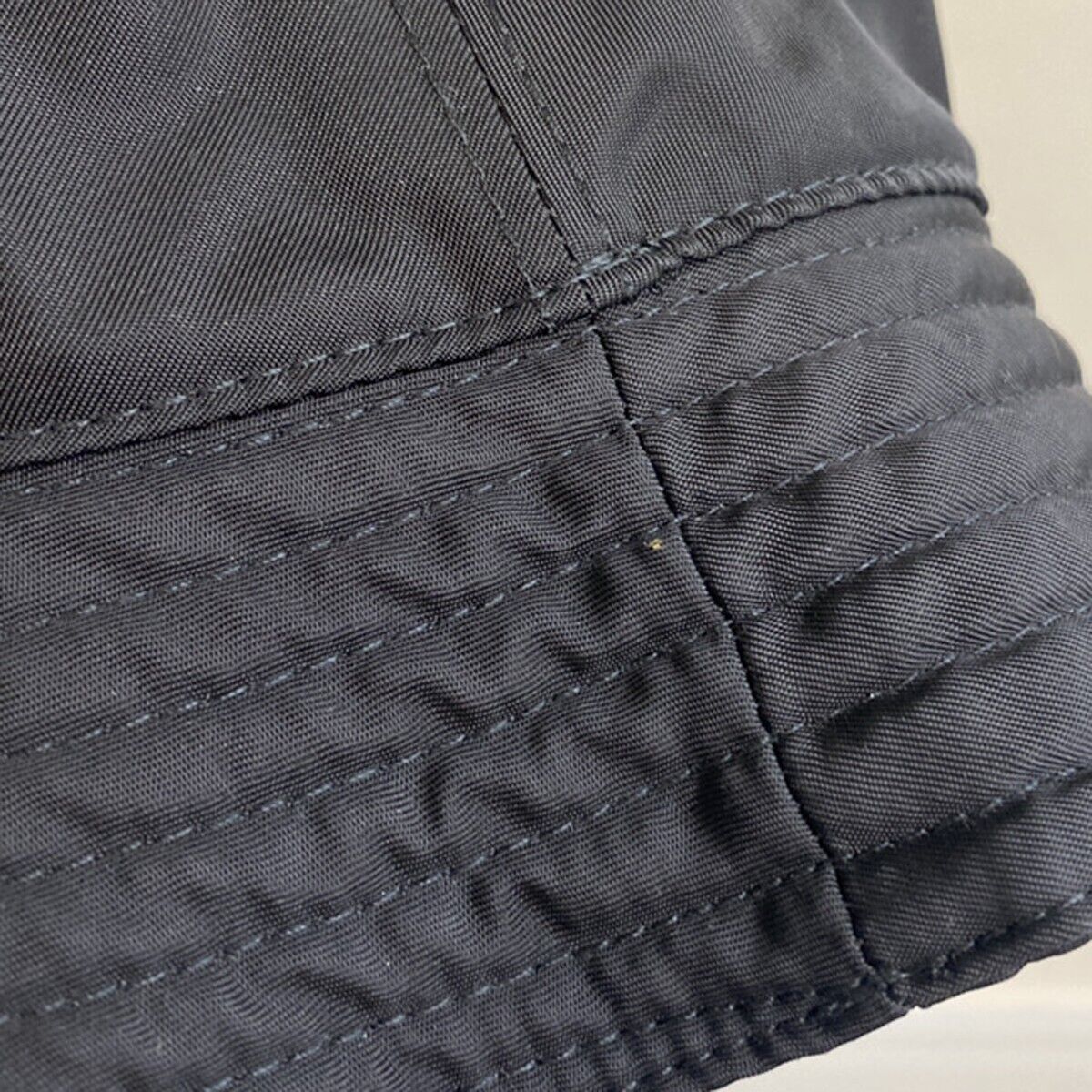 PRADA Logo Tessuto Bucket Hat Side M 100% Nylon Black Italy 80RK564