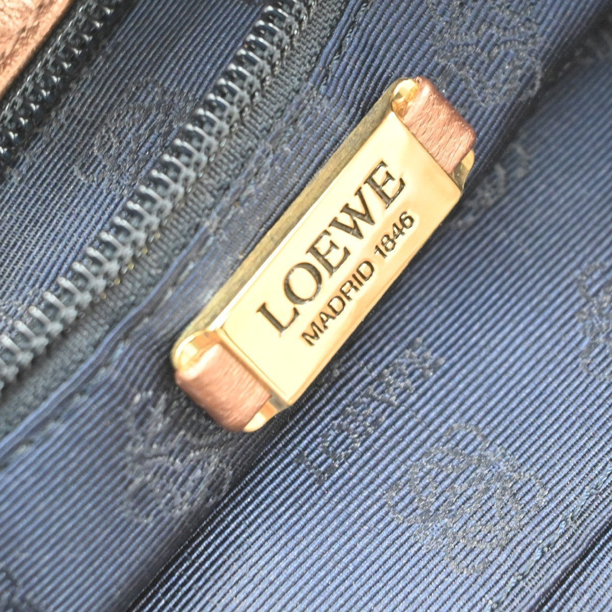 LOEWE Logo Anagram Crossbody Shoulder Bag Leather Bronze GHW Spain 86KD171