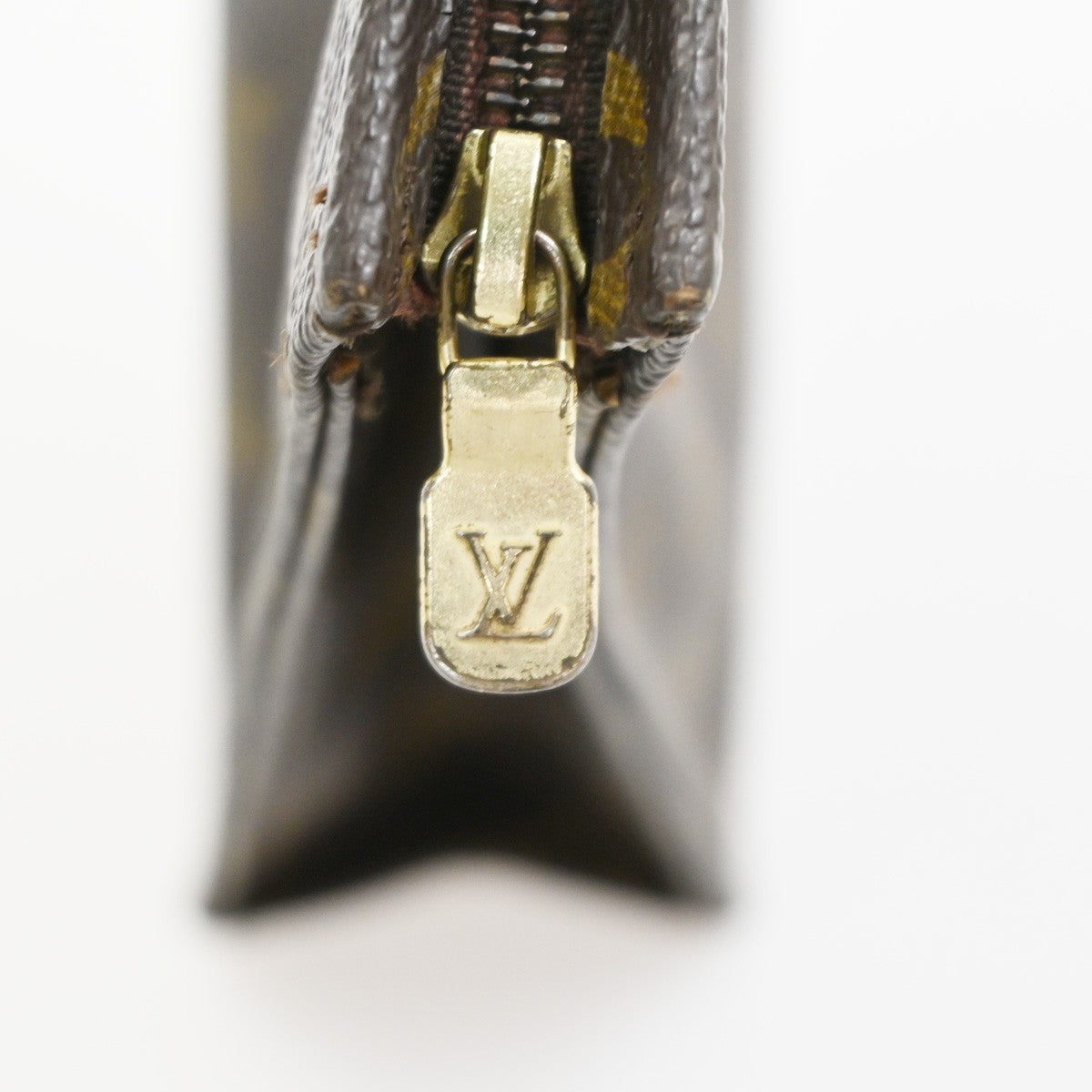 LOUIS VUITTON Poche Toilette 26 Clutch Pouch Bag Monogram Leather M47542 66PA138