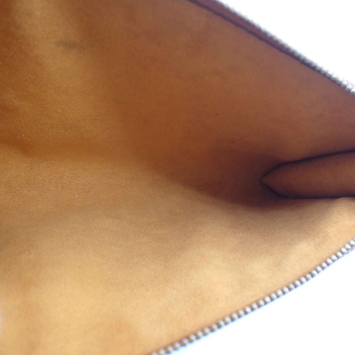 LOUIS VUITTON LV Pochette Accessoires Hand Bag Epi Leather Brown M52943 34RL832