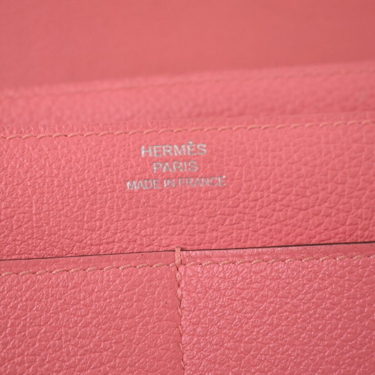 HERMES Logo Dogon GM Bifold Wallet Purse Evercalf Leather Pink France 50RC661