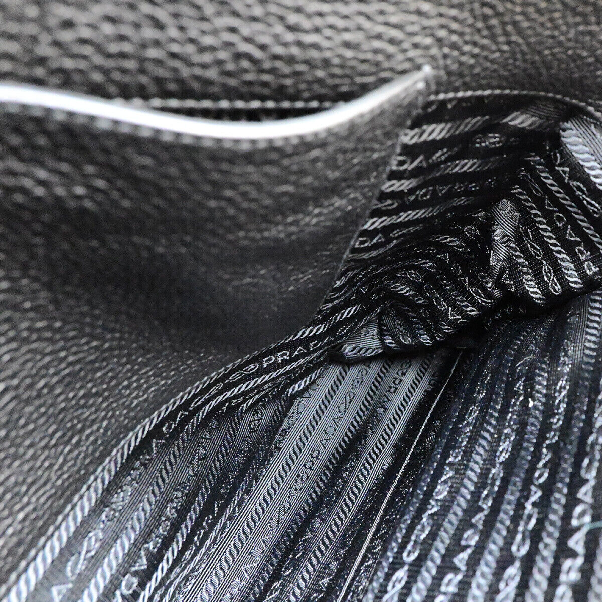 PRADA Logo 2Way Shoulder Hand Bag Vitello Phenix Leather Black GHW 99RK794