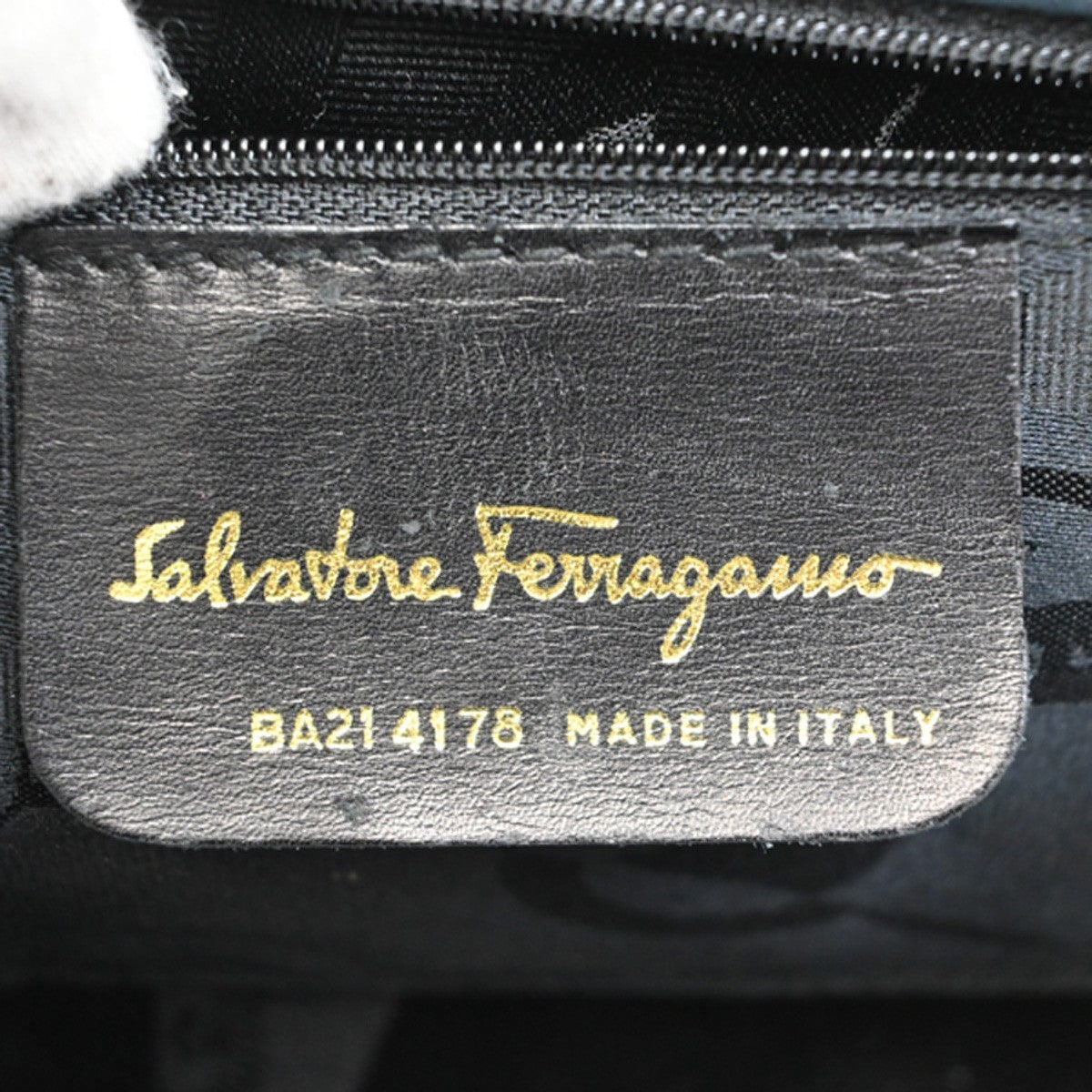 SALVATORE FERRAGAMO Vara 2Way Shouldr Hand Bag Suede Leather Navy Blue 36RF460