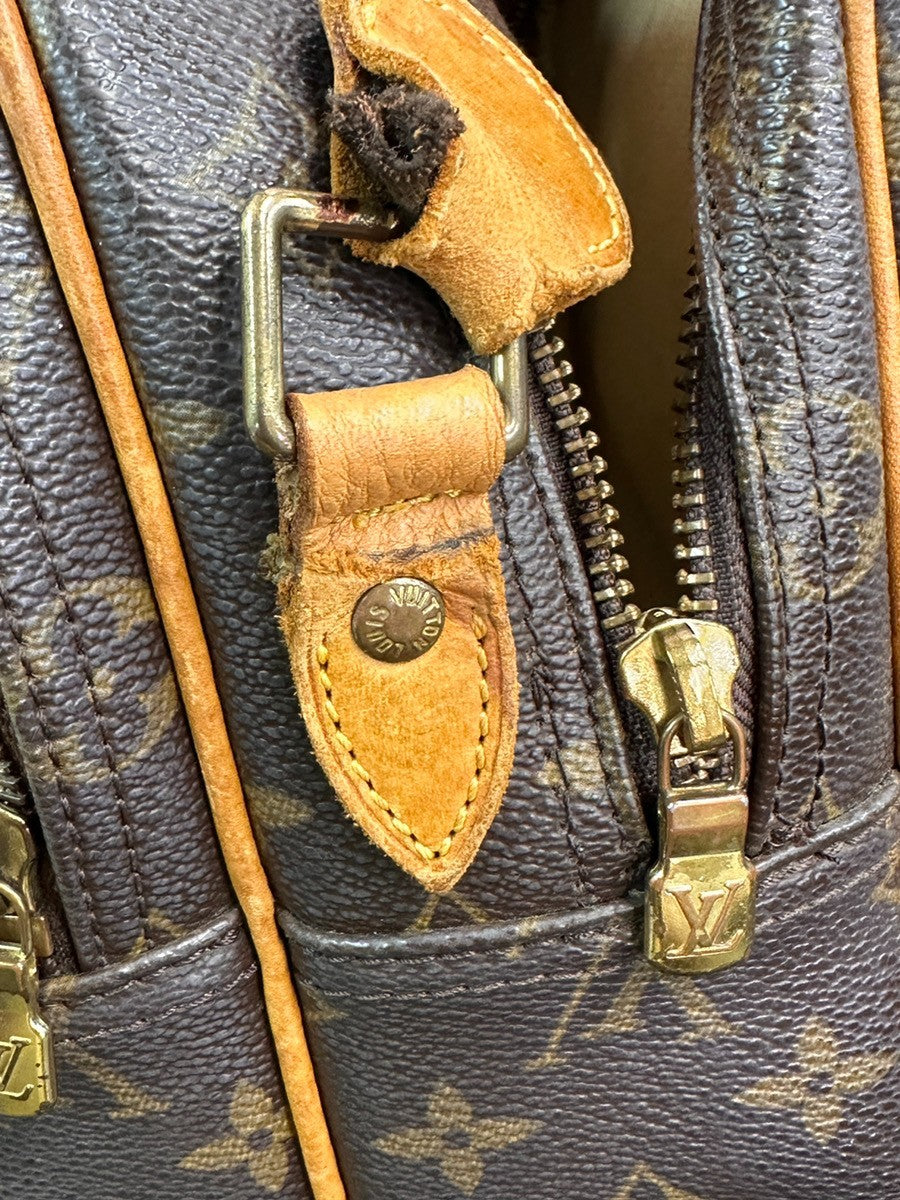 LOUIS VUITTON Reporter PM Crossbody Shoulder Bag Monogram Leather M45254 38SA041