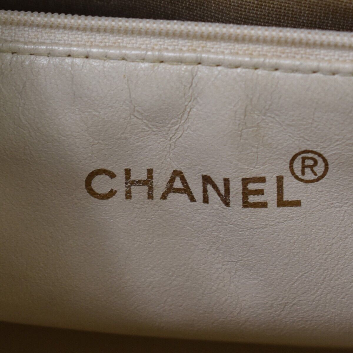 CHANEL CC Matelasse Chain Shoulder Tote Bag Caviar Leather Ivory GHW 49FA171