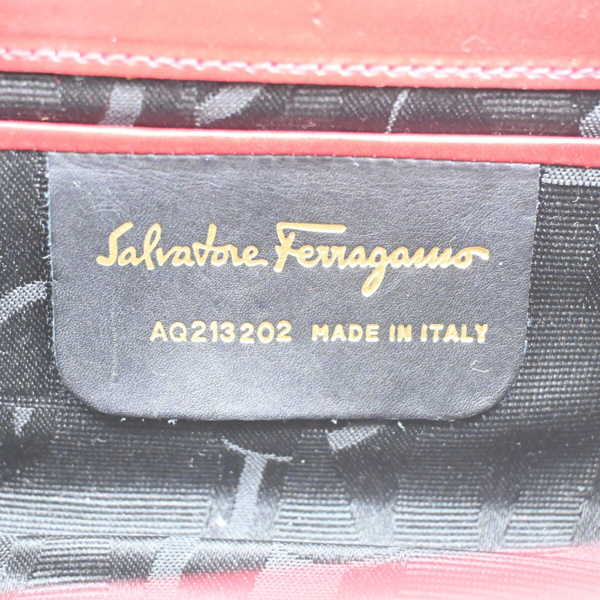 SALVATORE FERRAGAMO Vara 2Way Chain Mini Shoulder Clutch Bag Leather Red 31EE972