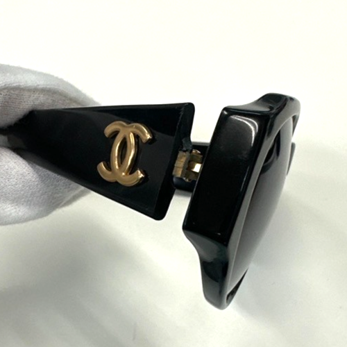CHANEL CC Logo Sunglasses Eye Wear Plastic Black GHW 04151 Italy 62RL561