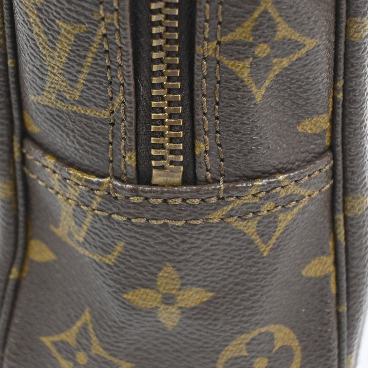 LOUIS VUITTON Trousse Toilette 28 Clutch Hand Bag Monogram Brown M47522 09SA055