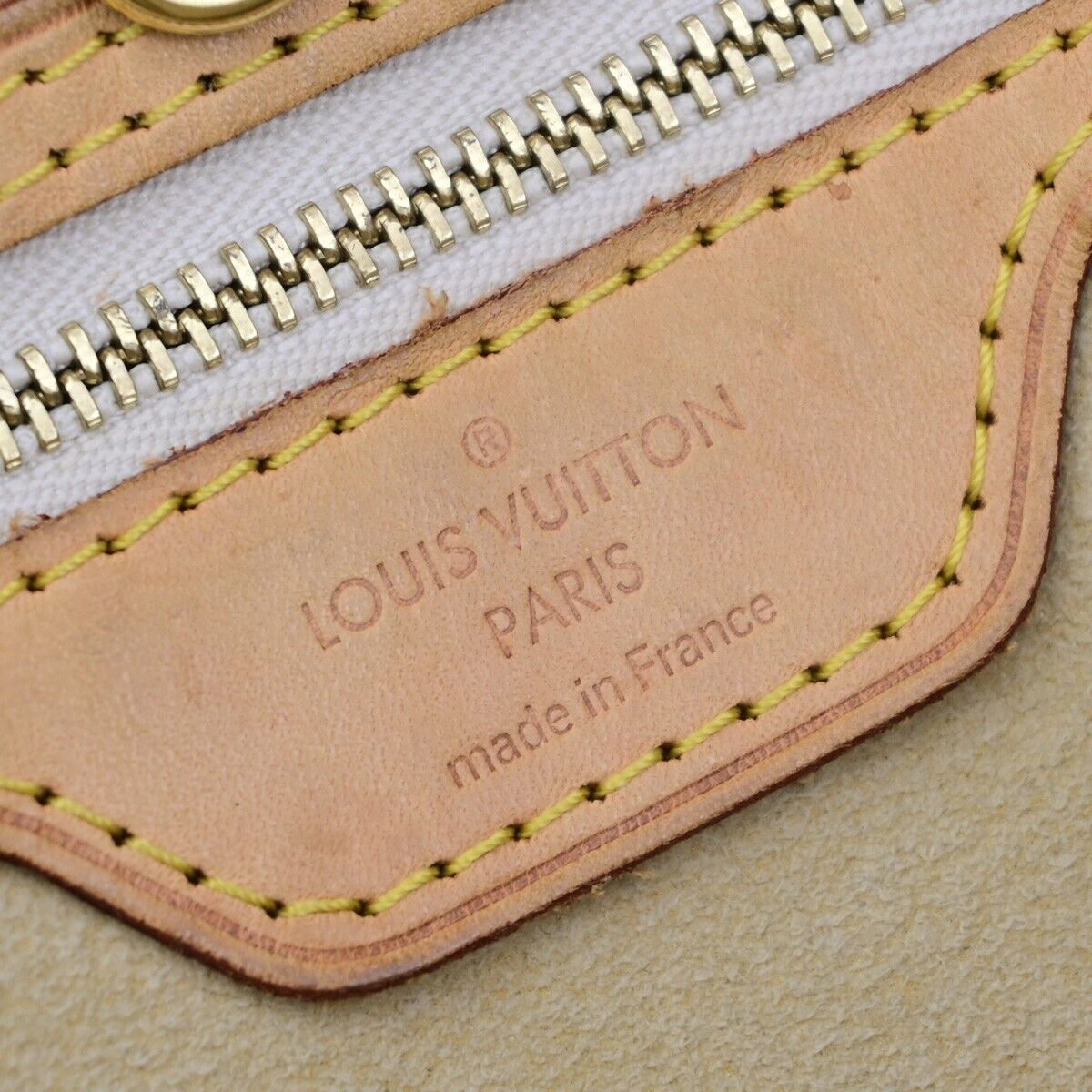 LOUIS VUITTON Hampstead PM Shoulder Bag Damier Azur Leather White N51207 72EB472