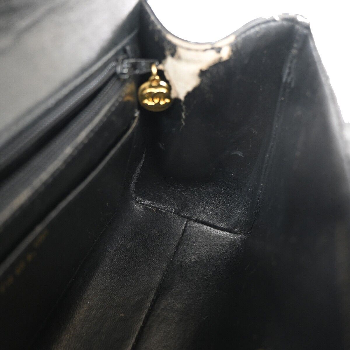 CHANEL CC Logo Matelasse 23 Hand Bag Patent Leather Black GHW 691RJ745