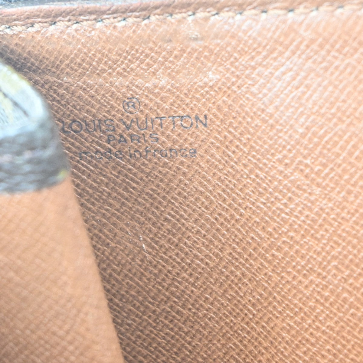 LOUIS VUITTON Poche Documents Clutch Bag Monogram Leather Brown France 87MA465