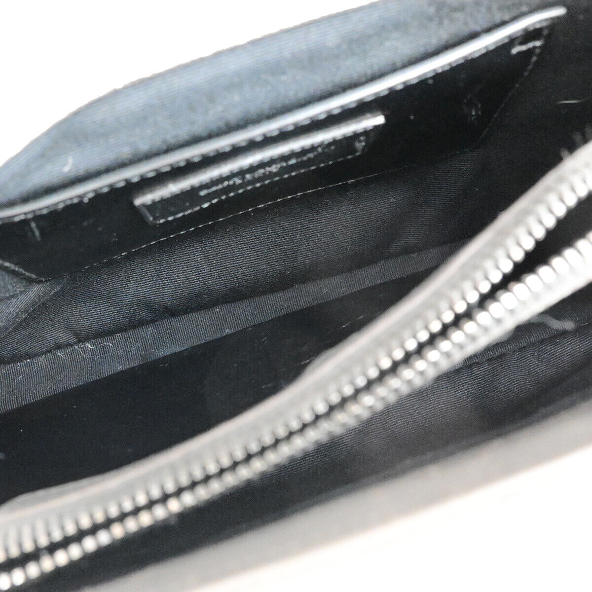 SAINT LAURENT College Medium Chain Shoulder Bag Quilted Leather Gray 667RK859