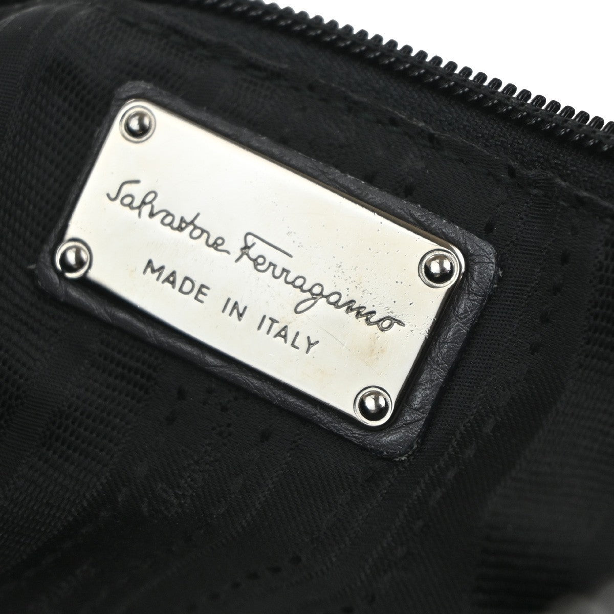 SALVATORE FERRAGAMO Logo Gancini Shoulder Hand Bag Leather Gray Italy 67KD031