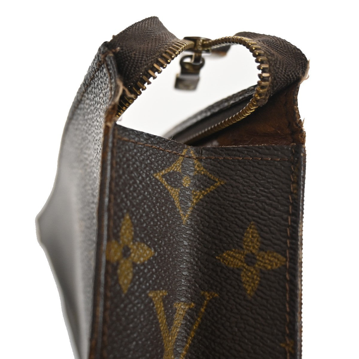 LOUIS VUITTON Poche Toilette 26 Clutch Hand Bag Monogram Leather M47542 02KP579