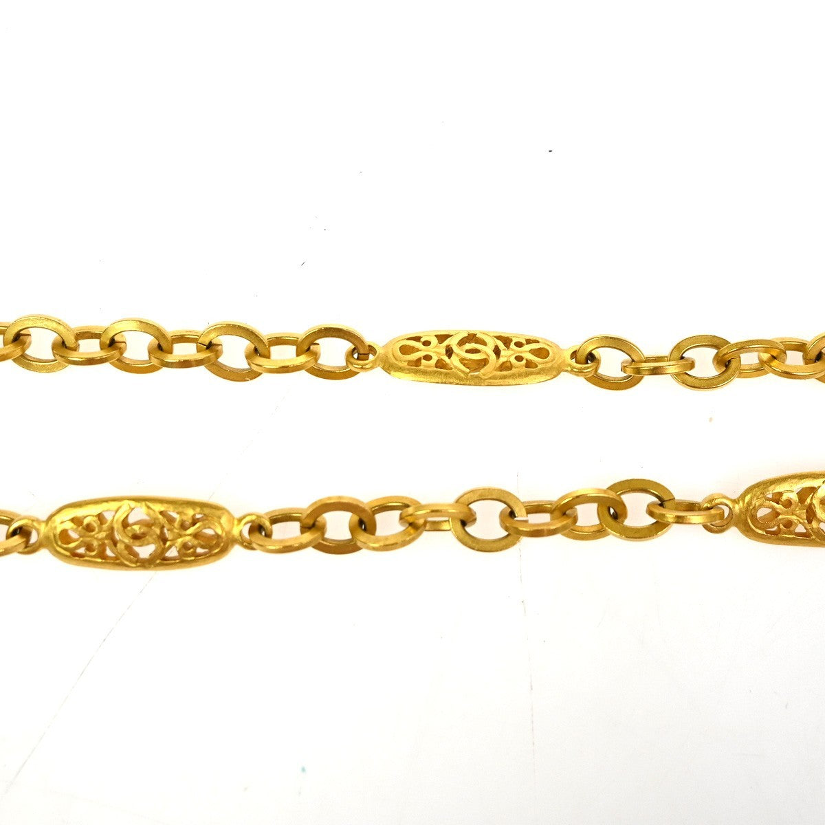 CHANEL CC Logo Oval Motif Chain Long Necklace Pendant 95P GHW GHW France 84RL829