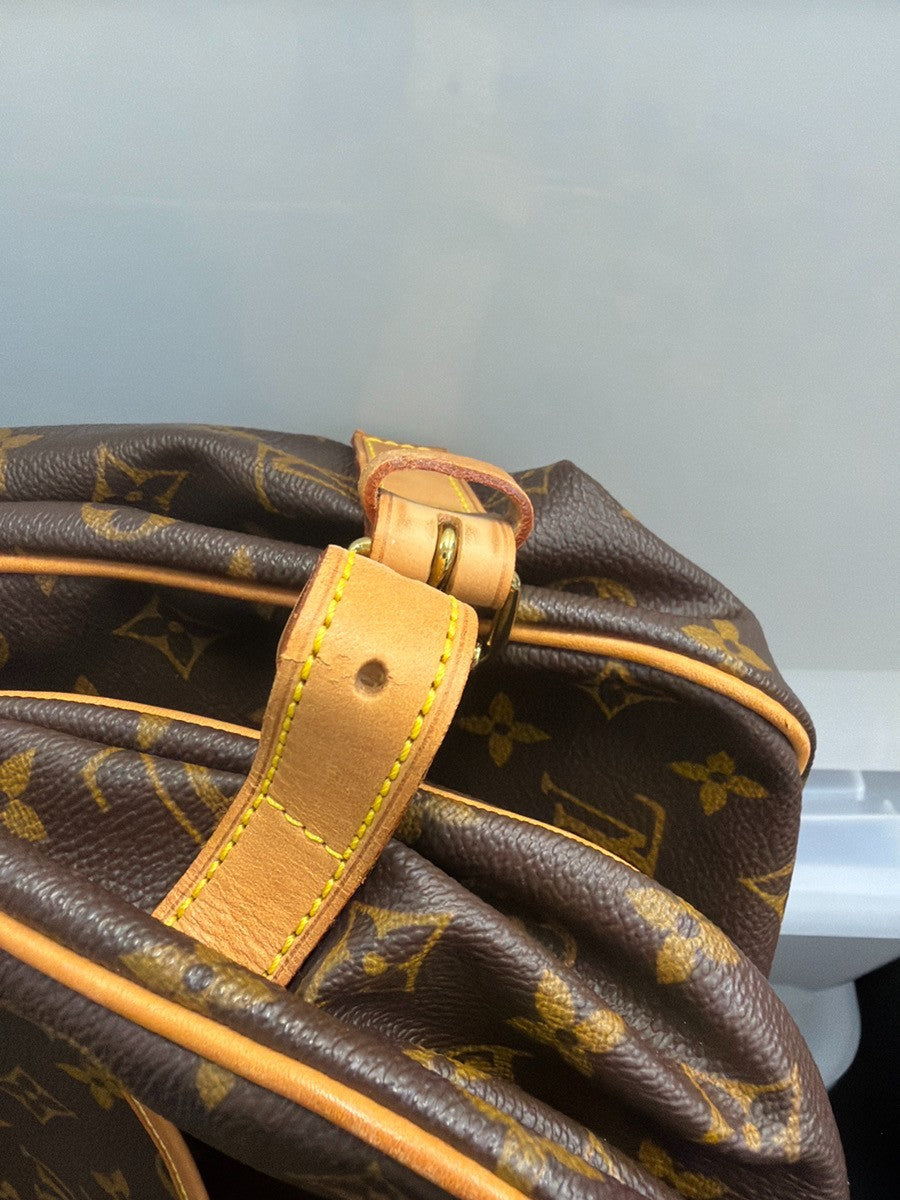 LOUIS VUITTON Saumur 35 Shoulder Bag Monogram Leather BN France M42254 28YJ105