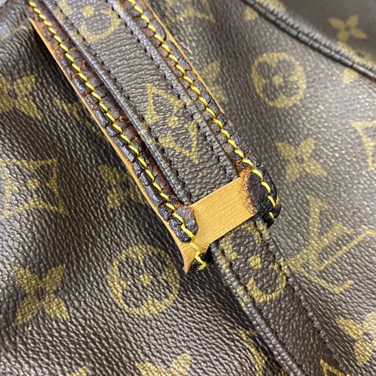 LOUIS VUITTON Amazon Crossbody Shoulder Bag Monogram Leather BN M45236 62YG735