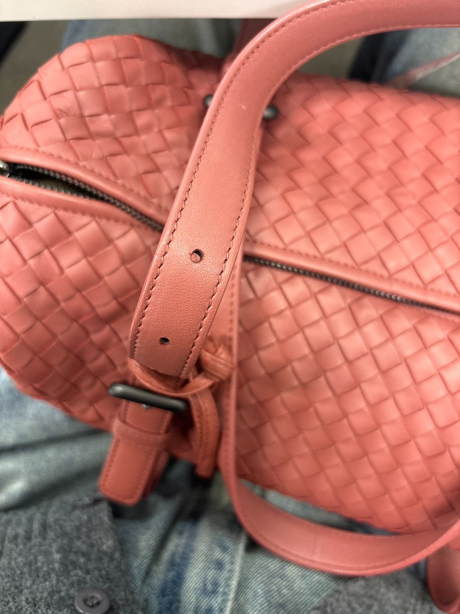 BOTTEGA VENETA Intrecciato Montaigne Shoulder Handbag Leather Pink Italy 53RL748