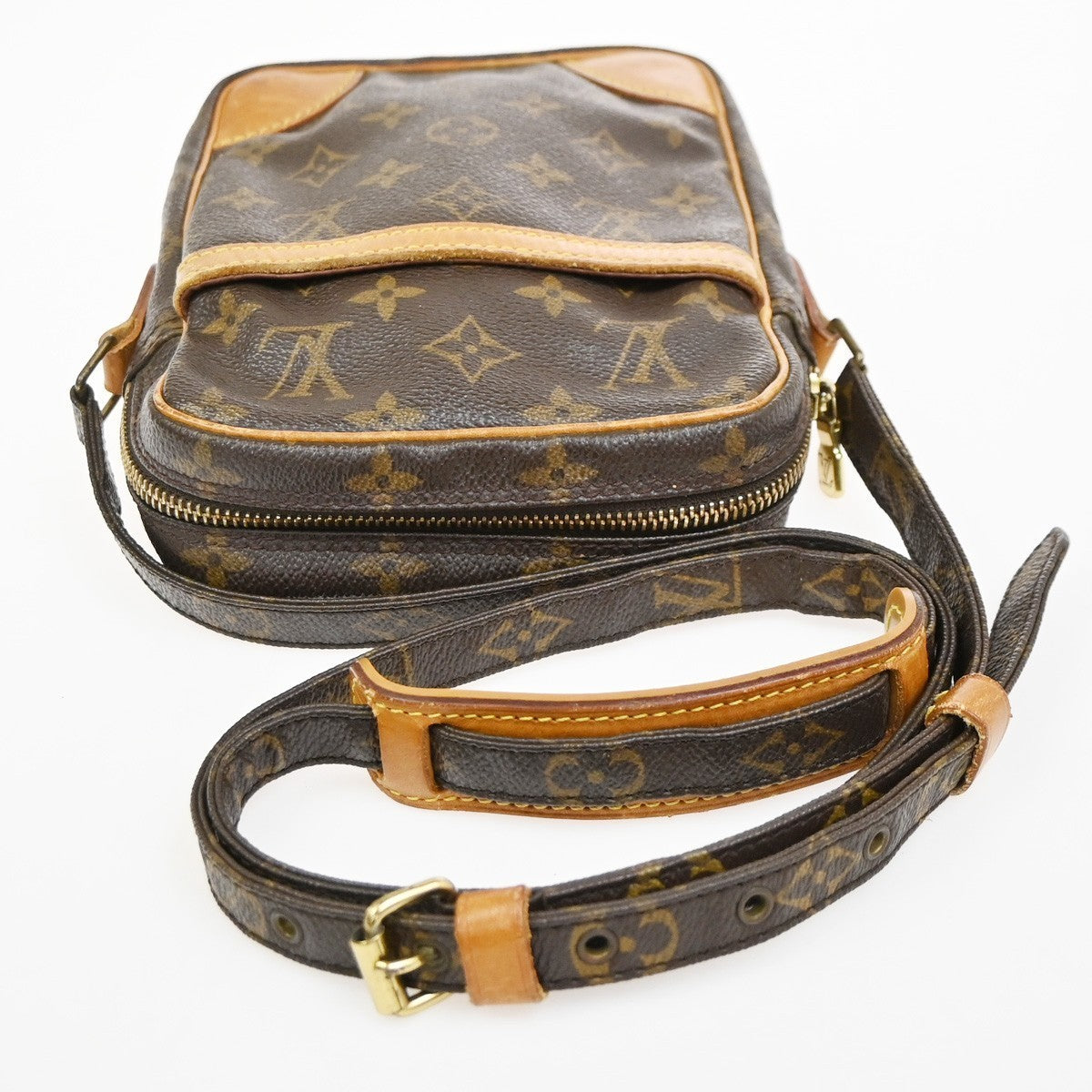 LOUIS VUITTON Danube Shoulder Bag Monogram Leather Brown France M45266 39CA956