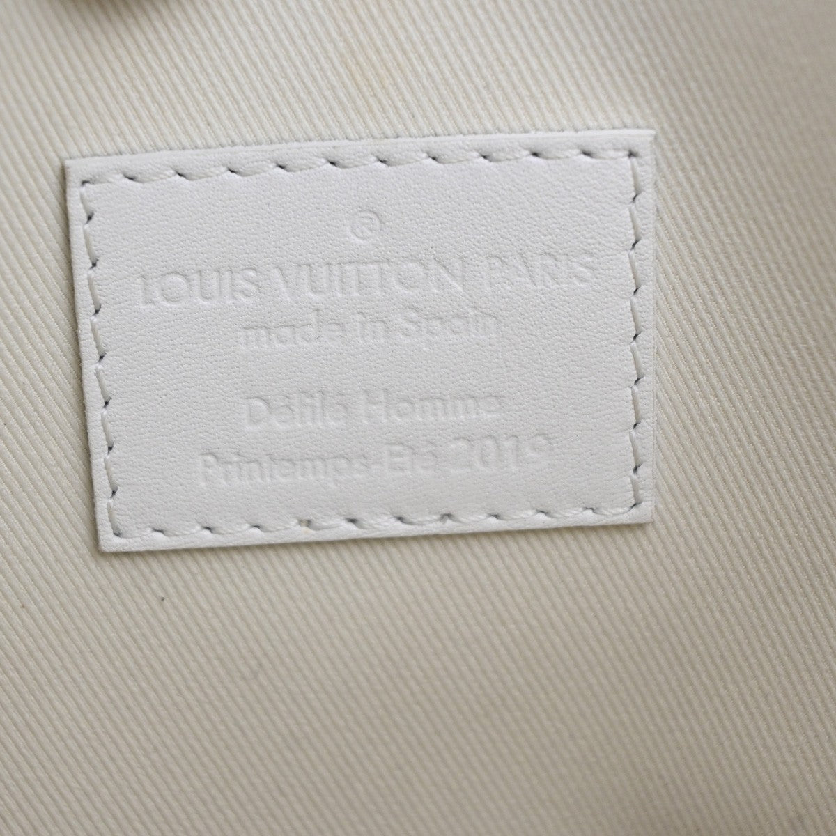 LOUIS VUITTON Pochette A4 Clutch Bag Monogram Taurillon White M67462 16KP544