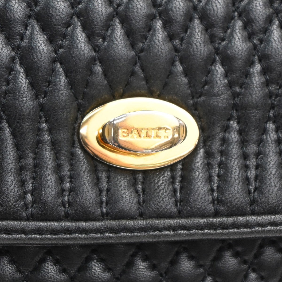 BALLY Logo Quilted Hand Bag Leather Black GHW Italy 02KP543