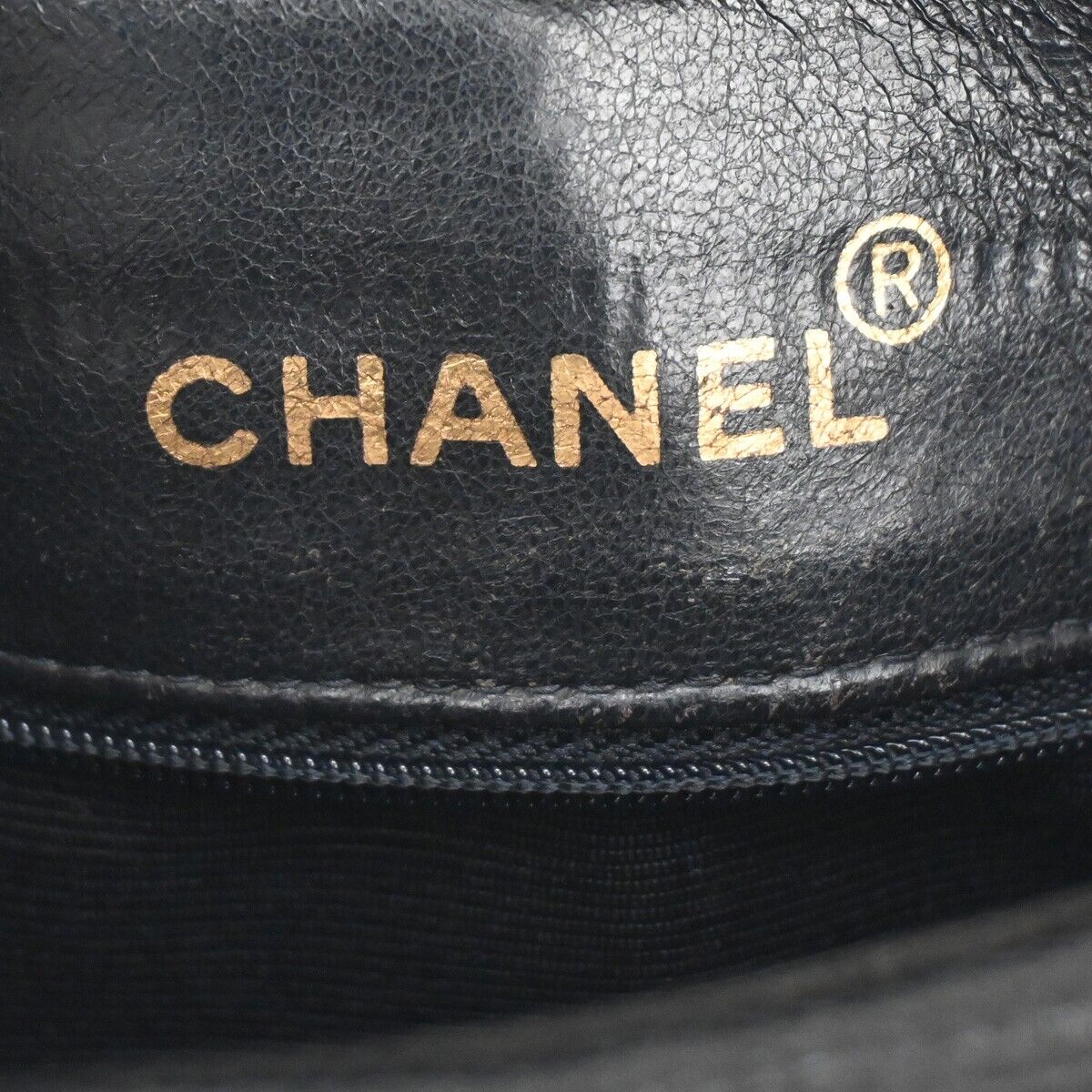 CHANEL CC Logo Chain Shoulder Bag Caviar Skin Leather Black GHW France 876RJ162