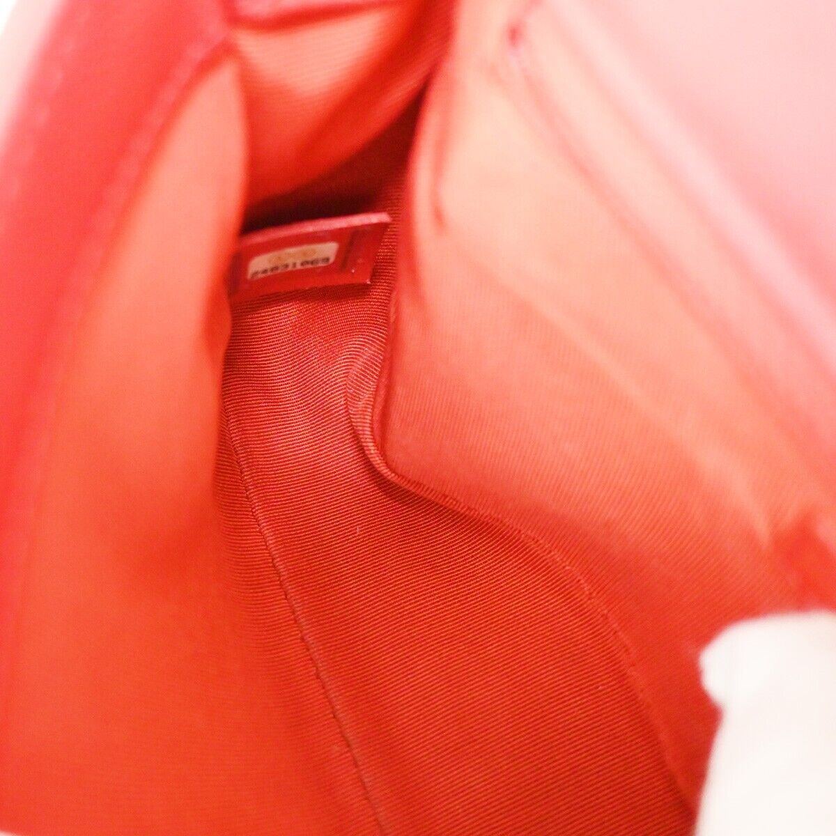 CHANEL CC Logo V Stitch Double Flap Chain Shoulder Bag Leather Red GHW 804RJ284