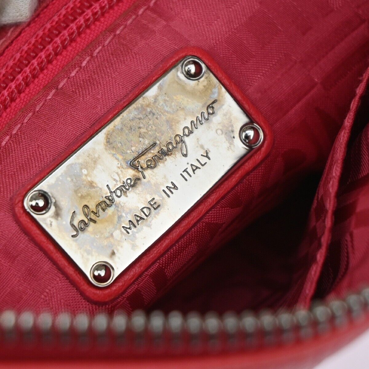 SALVATORE FERRAGAMO Gancini Shoulder Hand Bag Leather Pink Silver Italy 60EA597