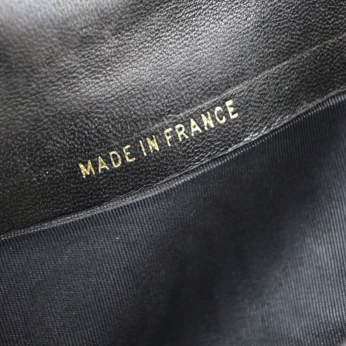 CHANEL CC Long Bifold Wallet Purse Leather Black GHW France Vintage 09EB001