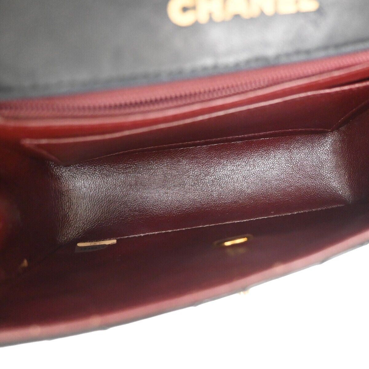 CHANEL CC Mini Matelasse Chain Shoulder Bag Patent Leather Black GHW 332RJ334