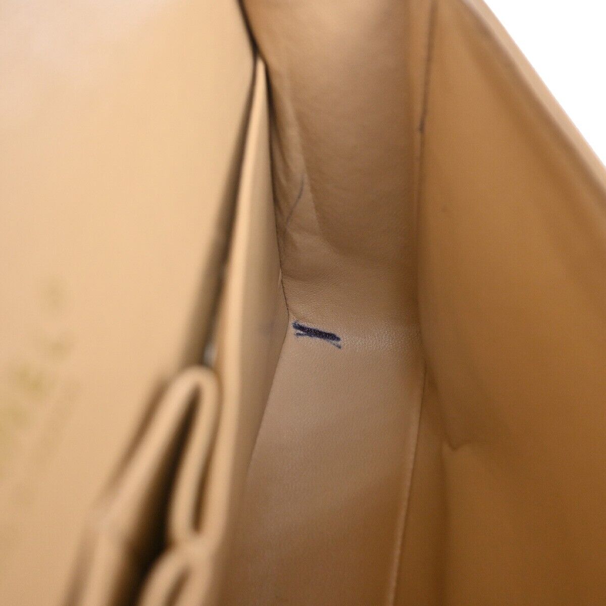 CHANEL CC Matelasse 25 Double Flap Chain Shoulder Bag Caviar Leather 239RJ661