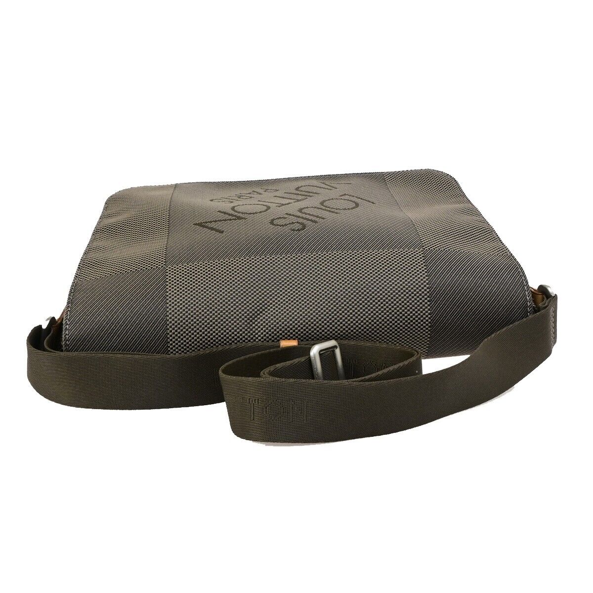 LOUIS VUITTON Petit Messager Shoulder Bag Damier Geant Leather KI M93617 32ED055