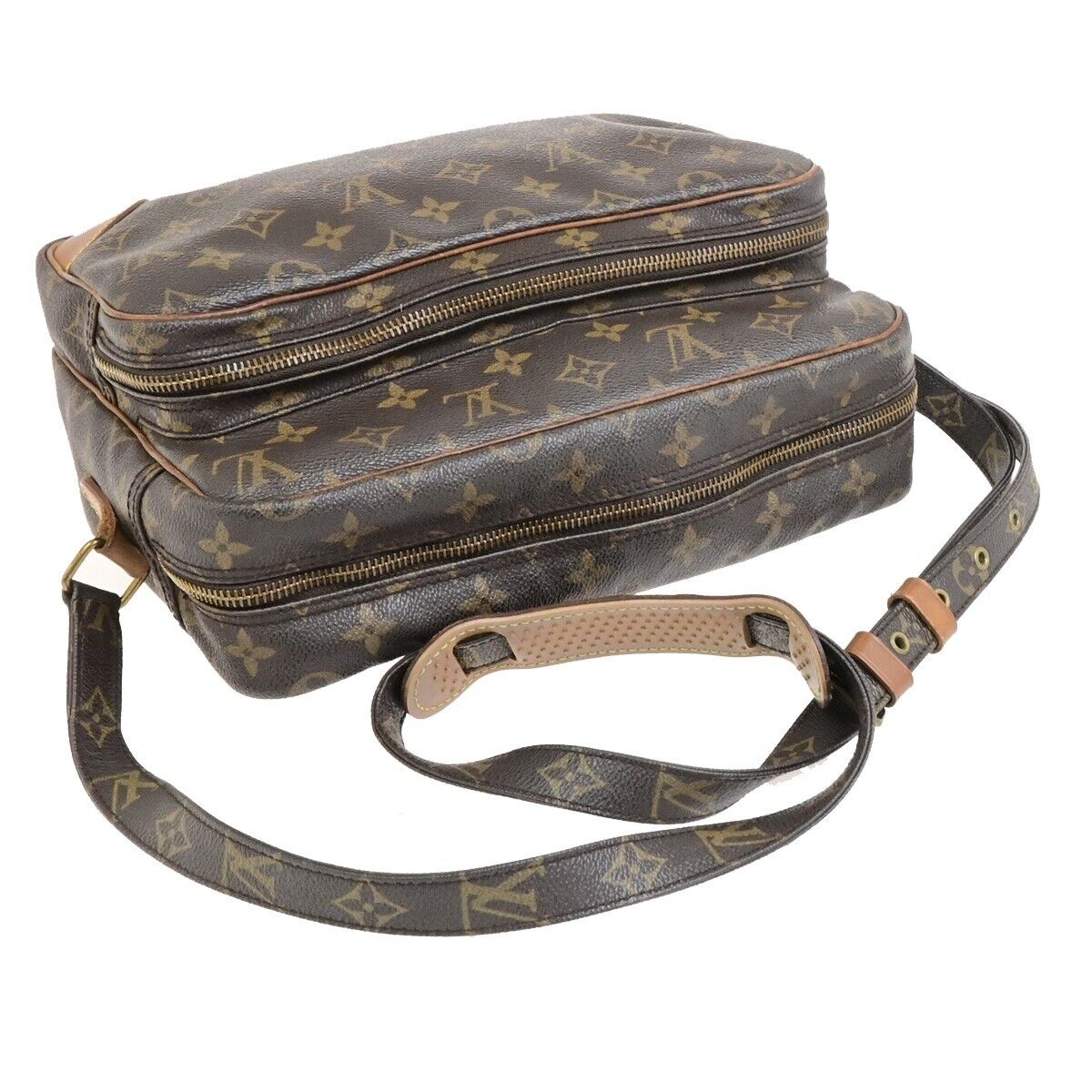 LOUIS VUITTON Nile Crossbody Shoulder Bag Monogram Leather Brown M45244 31FB491