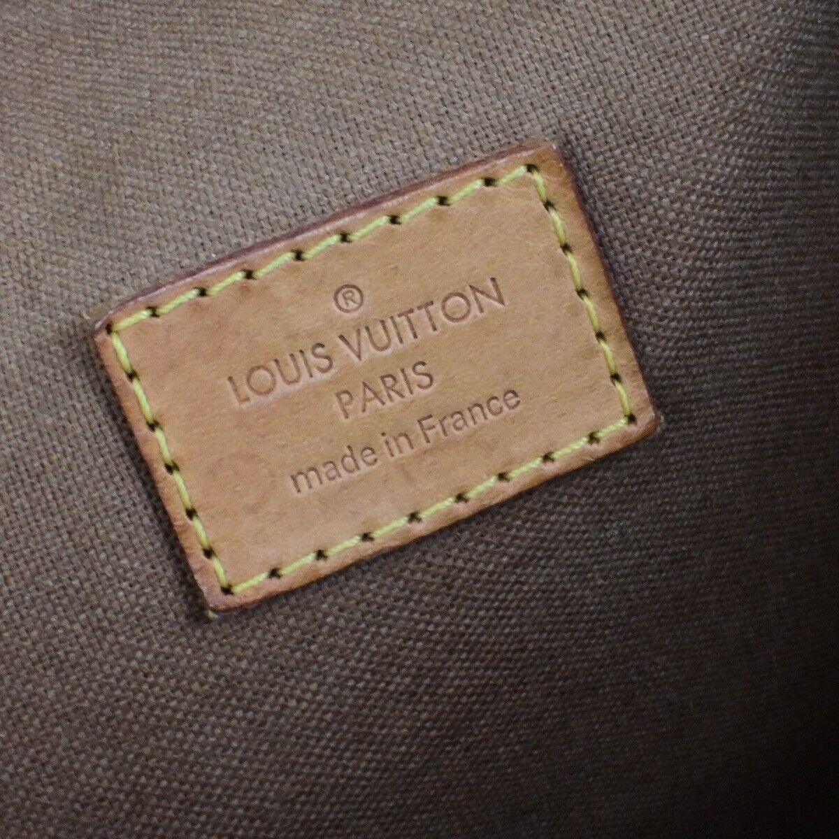 LOUIS VUITTON Cabas Beaubourg Shoulder Bag Monogram Leather Brown M53013 21EE062