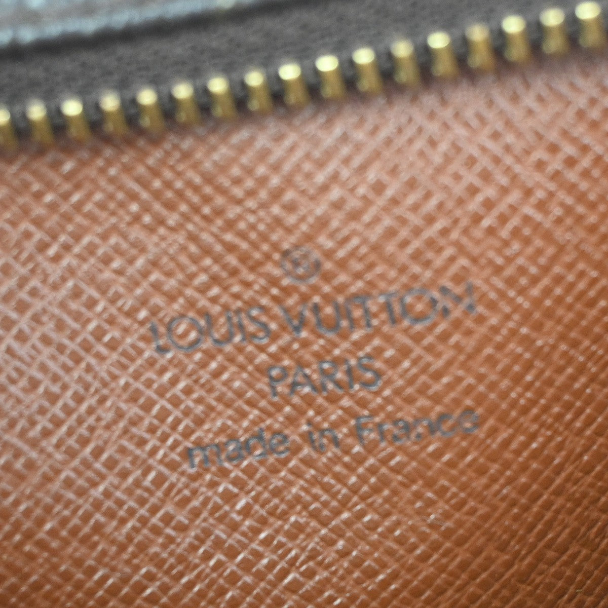LOUIS VUITTON Amazon Crossbody Shoulder Bag Monogram Leather BN M45236 30KC875