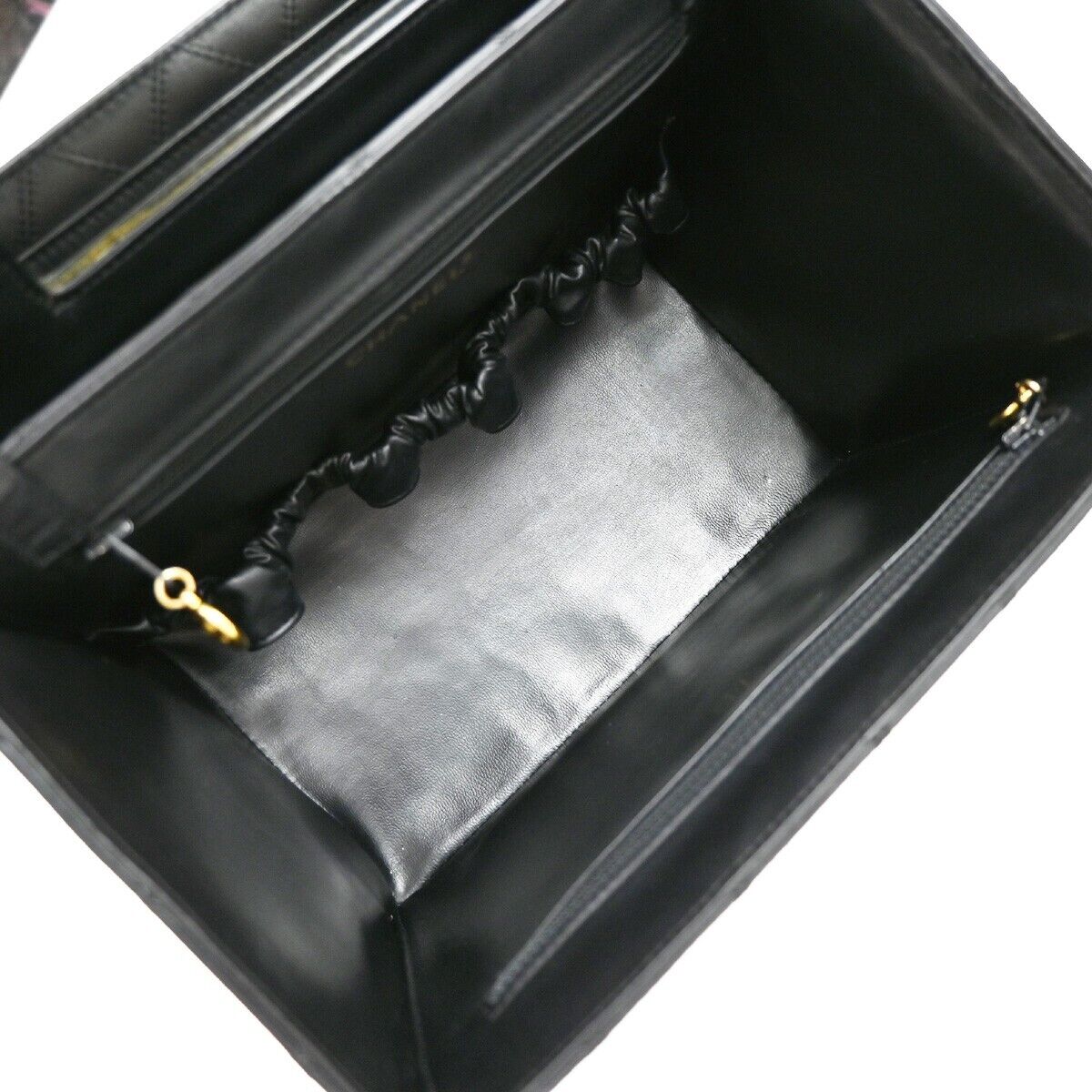 CHANEL CC Logo Bicolore 2Way Vanity Shoulder Hand Bag Leather Black GHW 653RF235