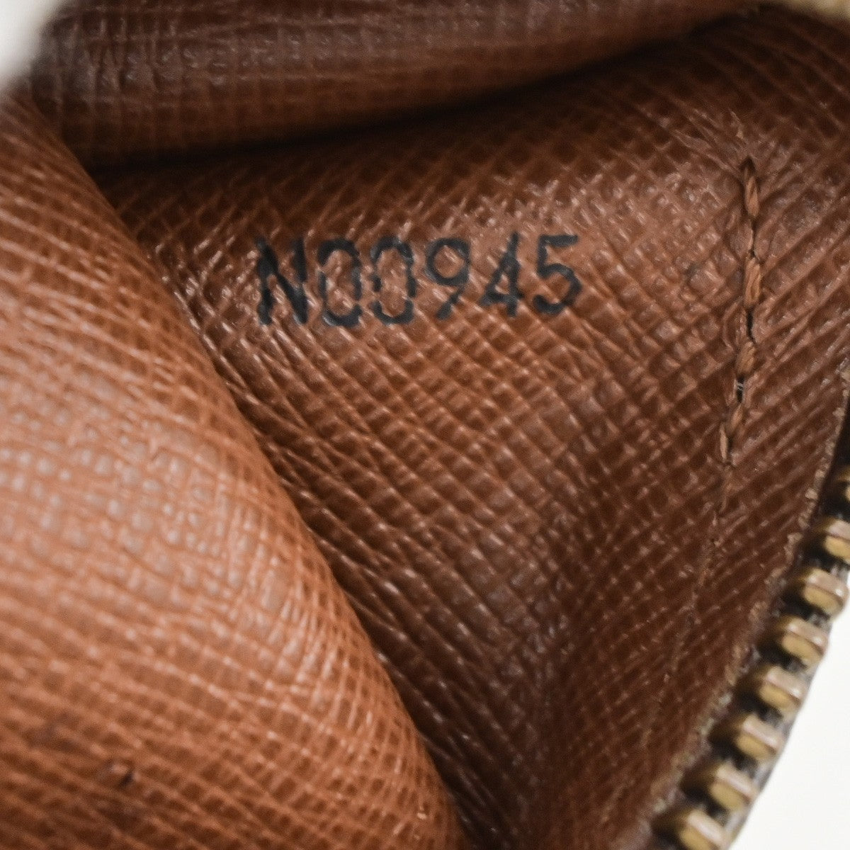 LOUIS VUITTON PAPILLON 26 Hand Bag Monogram Leather Brown France M51366 77PA099