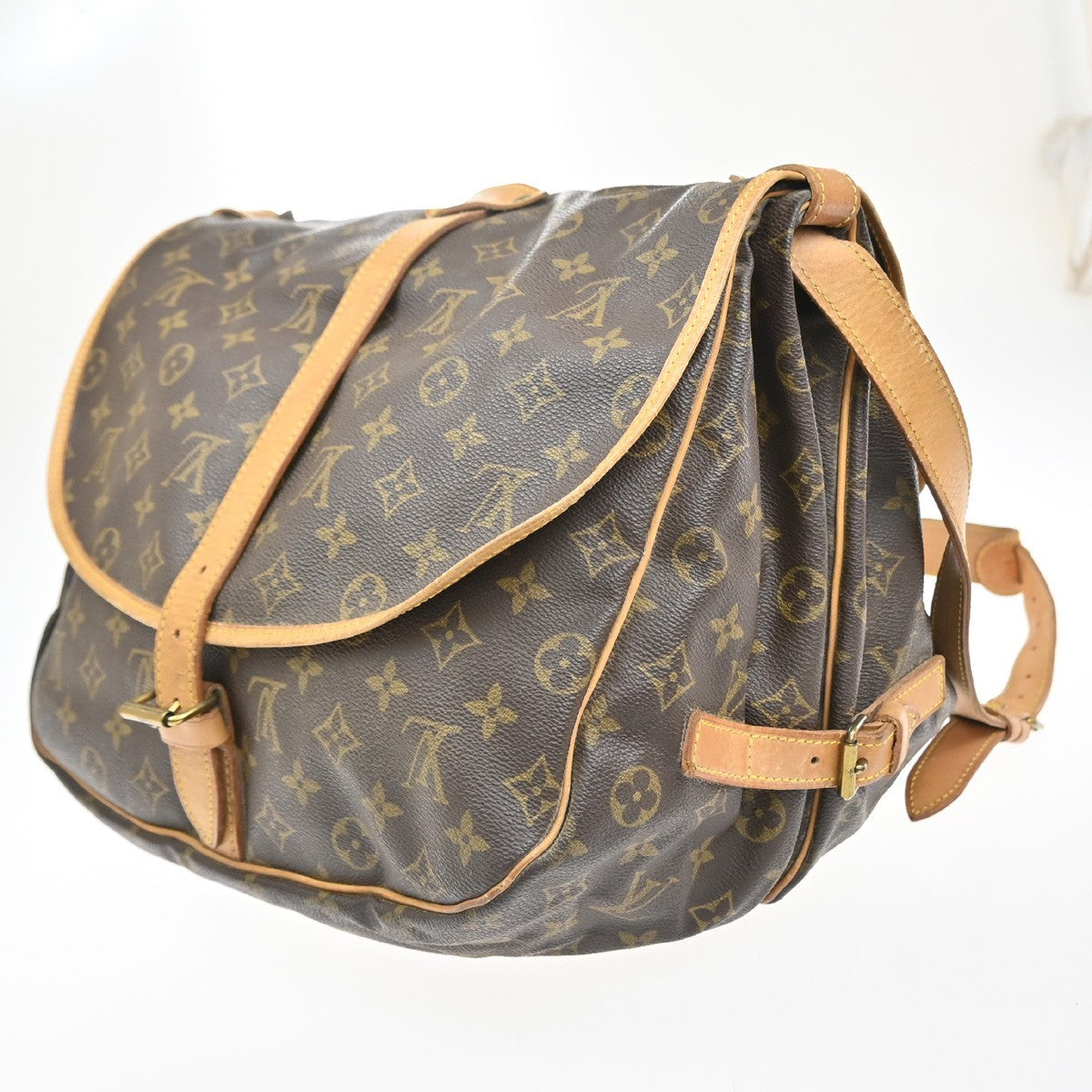 LOUIS VUITTON Saumur 35 Shoulder Bag Monogram Leather BN France M42254 84YJ109