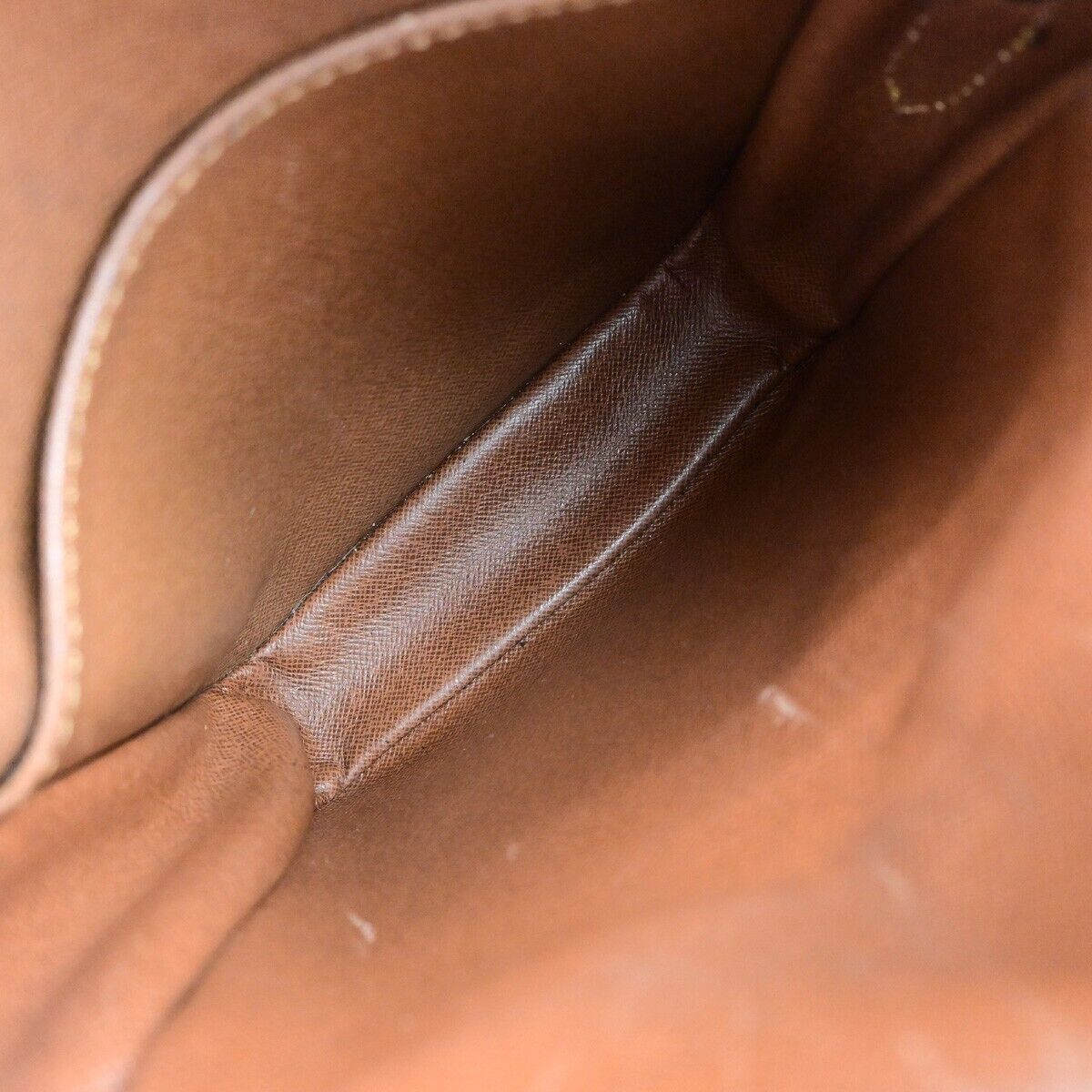 LOUIS VUITTON Amazon Crossbody Shoulder Bag Monogram Leather BN M45236 38EC524